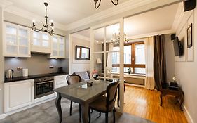 Aapartments - Ideal City Center Location